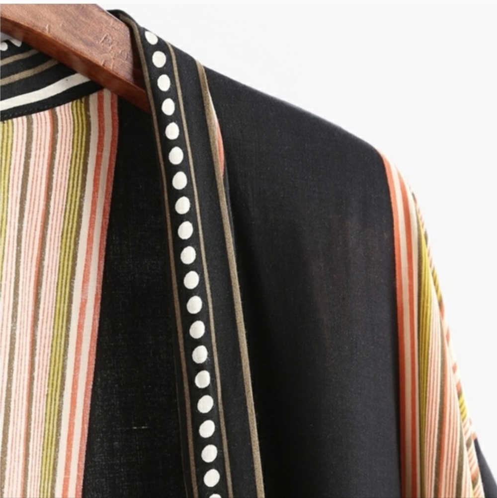 SHEIN Black and Orange Geometric Sweater - Picture 4 of 6